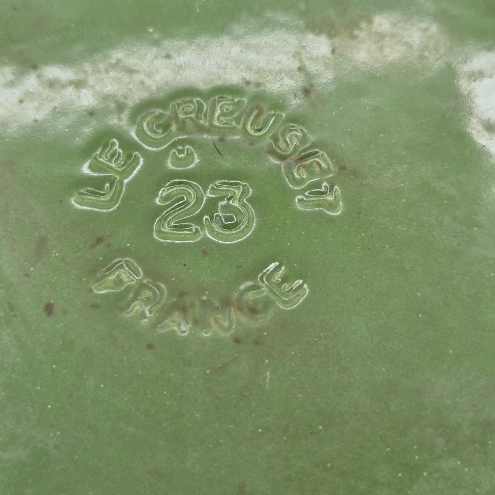 Le Creuset #23 Enameled Signature Cast Iron Skillet 9.5